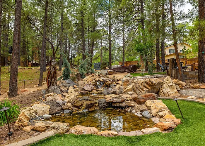 Holiday home Big R Hot Tub Arcades Large Deck Retreat Near Attractions Flagstaff